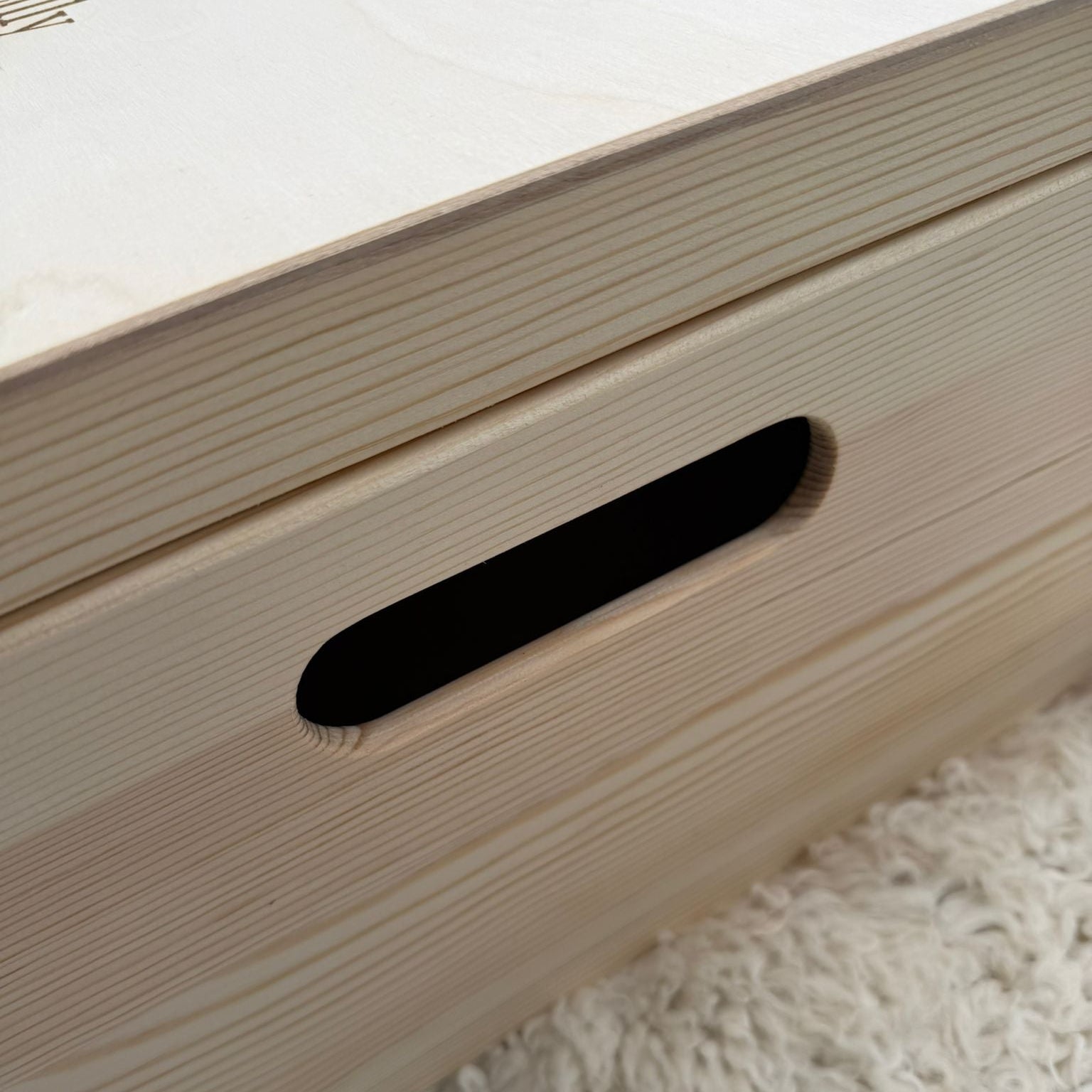 bewaarkist M met naam hout baby

houten herinneringskist gepersonaliseerd

bewaarkist kinderkamer opbergkist hout